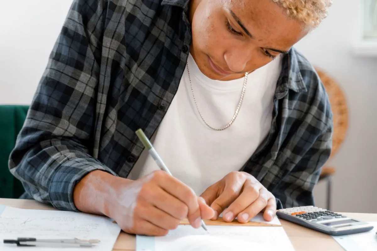 Estudiante en un apartamento en Madrid